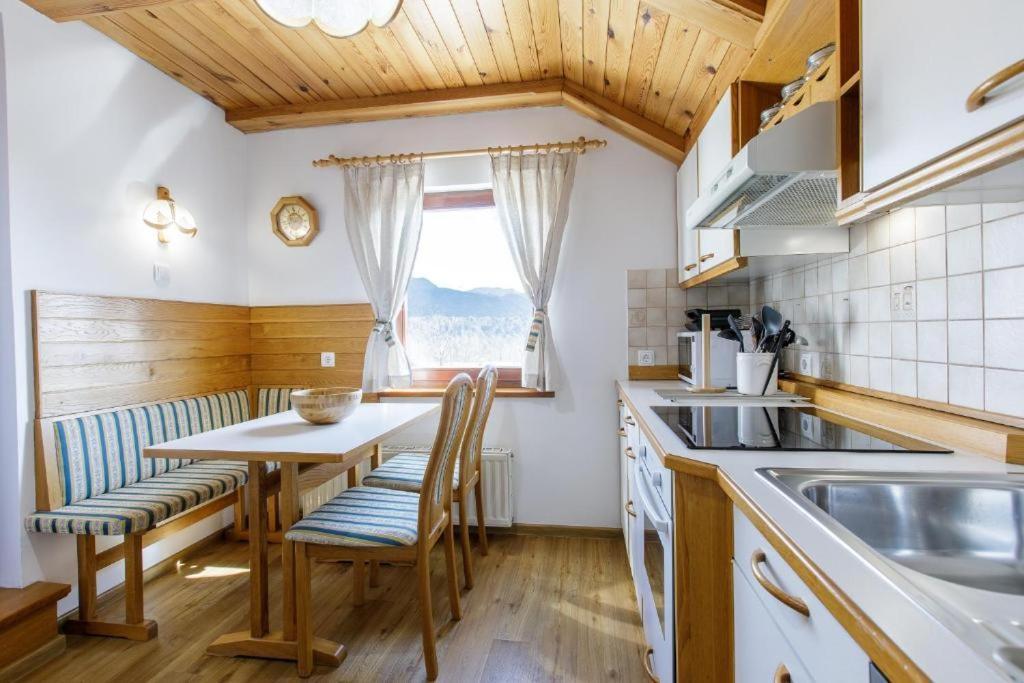 Alpinia Apartments 블레드 외부 사진